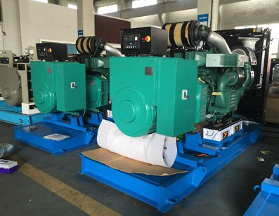 柴油發(fā)電機電壓調(diào)節(jié)器與設(shè)備穩(wěn)壓器一樣嗎？